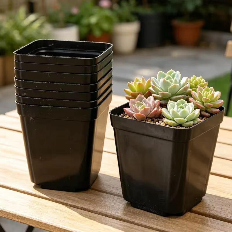 Pots de pépinière en plastique avec trous respirants