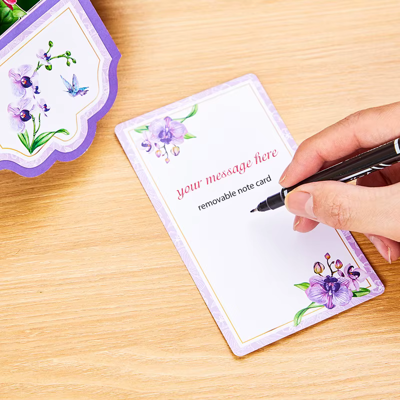 Carte de vœux à fleurs avec enveloppe