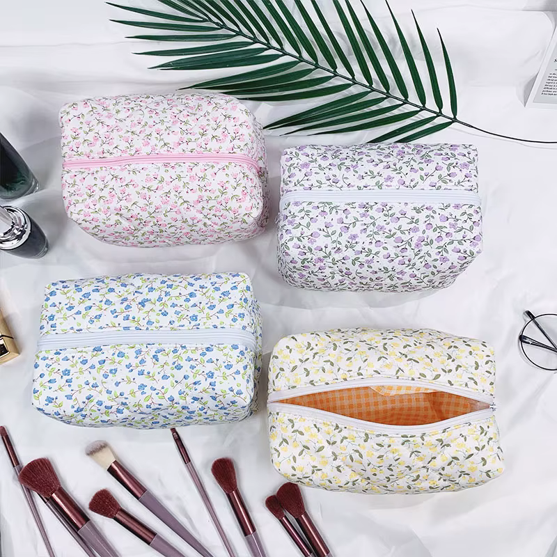 Organisateur de rangement, sac de maquillage matelassé bouffant à fleurs, pochette à cosmétiques imprimée de fleurs, grand sac à cosmétiques de voyage, accessoire de maquillage