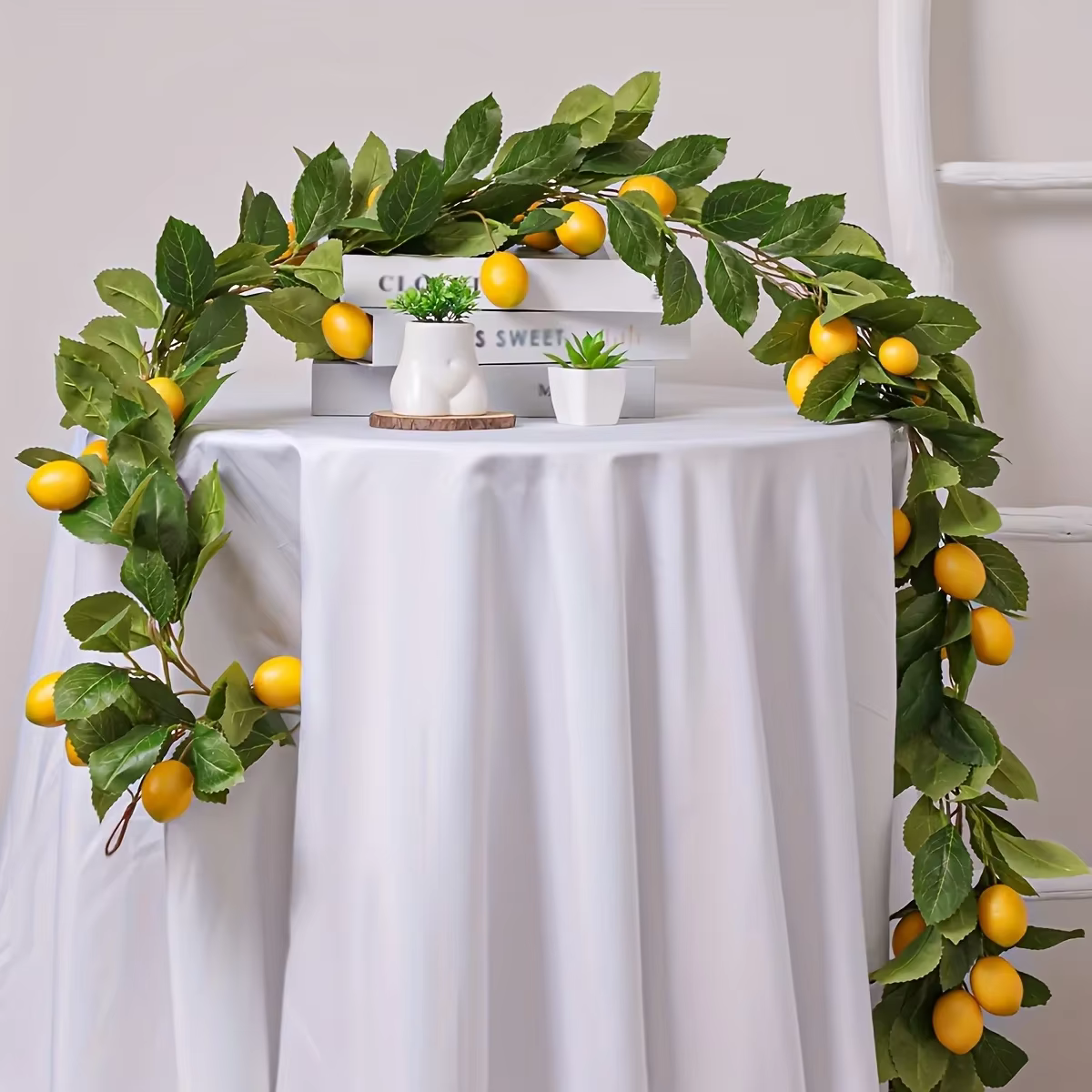 Couronne de citron artificielle avec plantes vertes