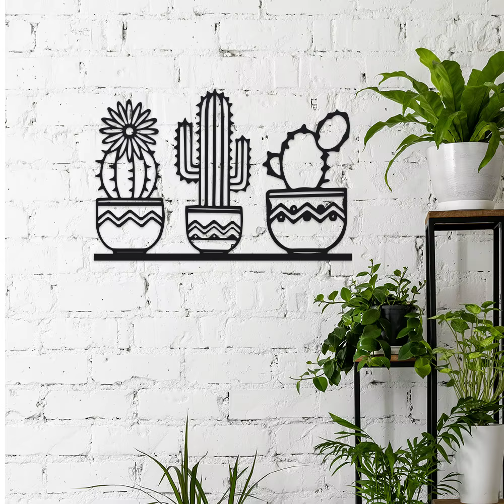 Un art mural en métal de cactus