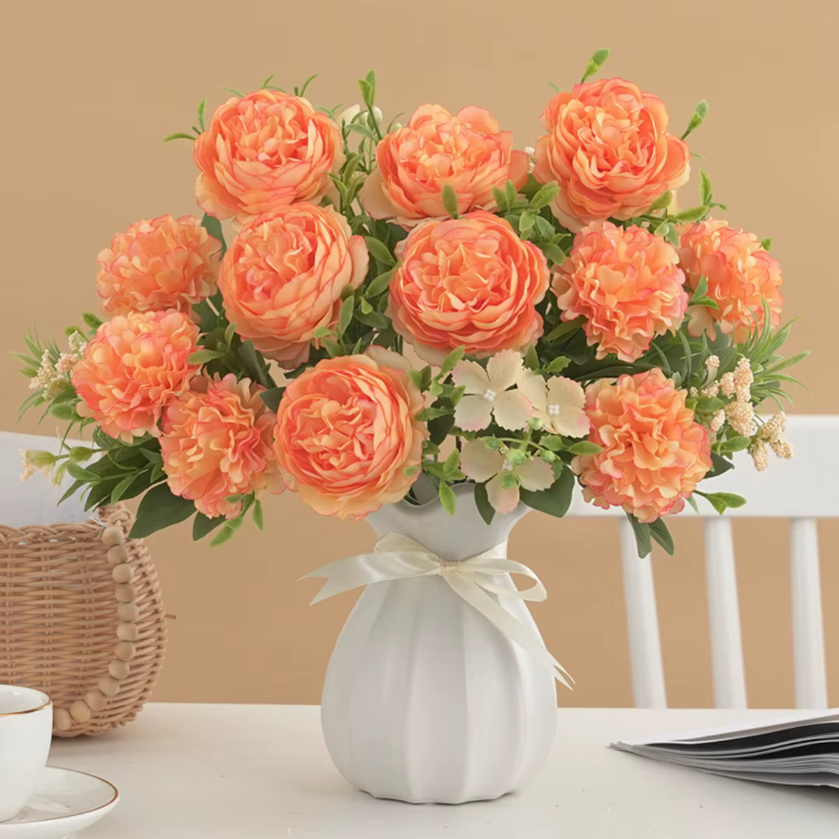 Fleurs artificielles en forme de bulbes
