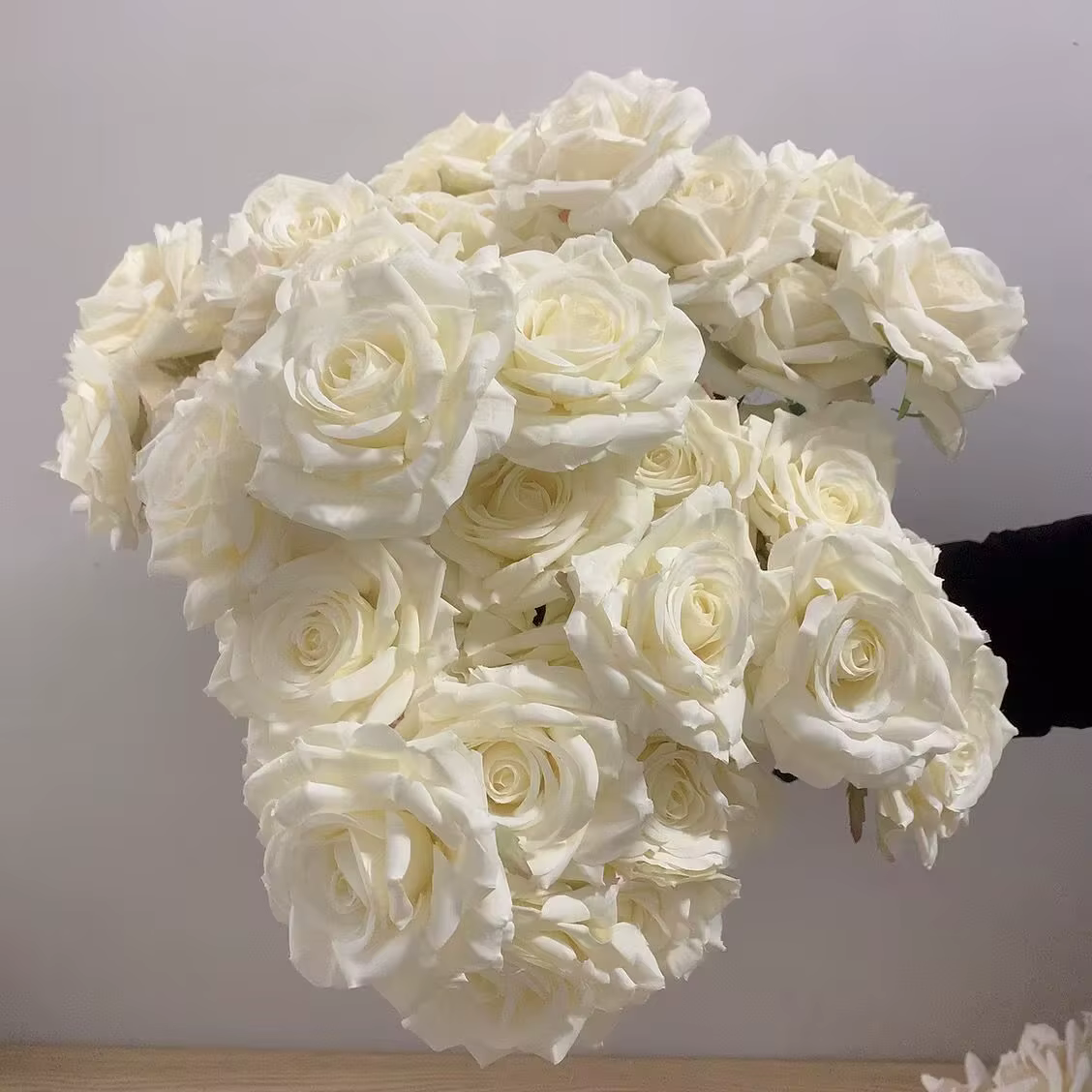 Bouquet de Roses artificielles à 7 têtes