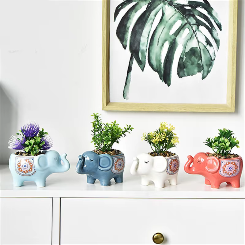Pots de fleurs d'animaux de dessin animé original