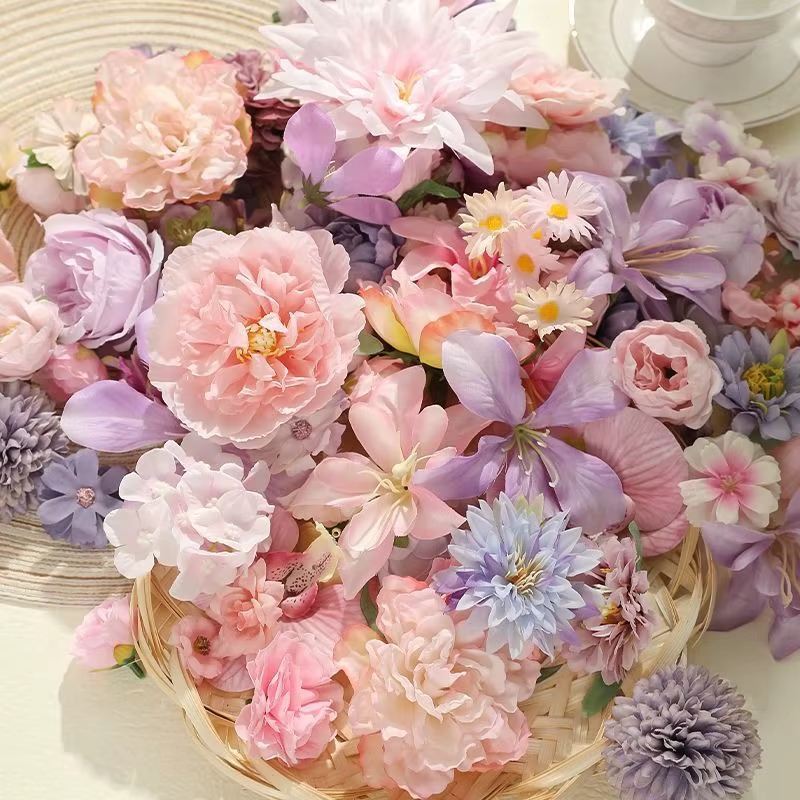 Fleurs artificielles roses en soie