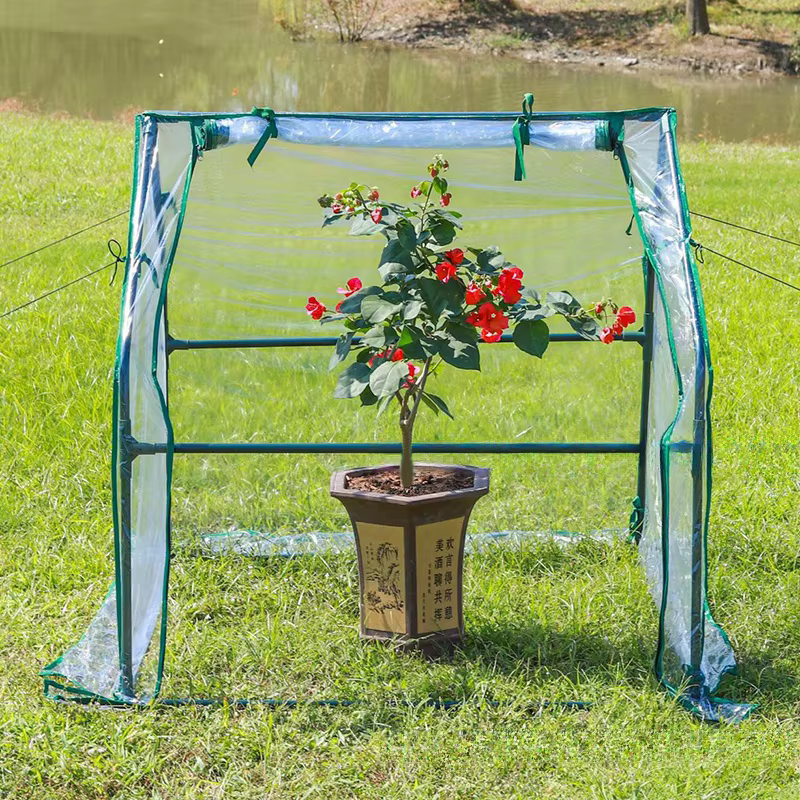 Couverture chaude pour plantes d'hiver