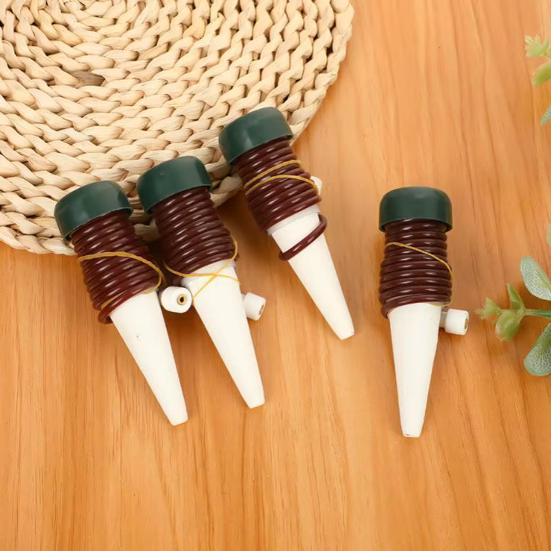 Arroseur automatique pour plantes