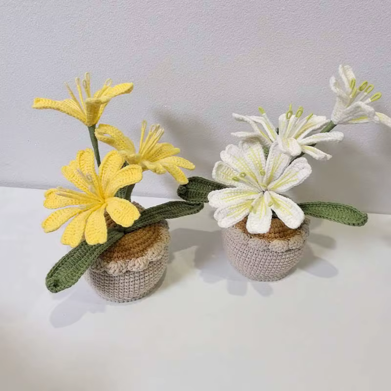 Vase à fleurs en Crochet