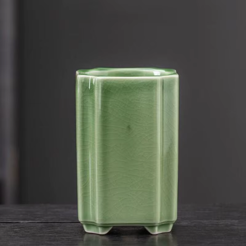 Pot de fleurs carré en porcelaine