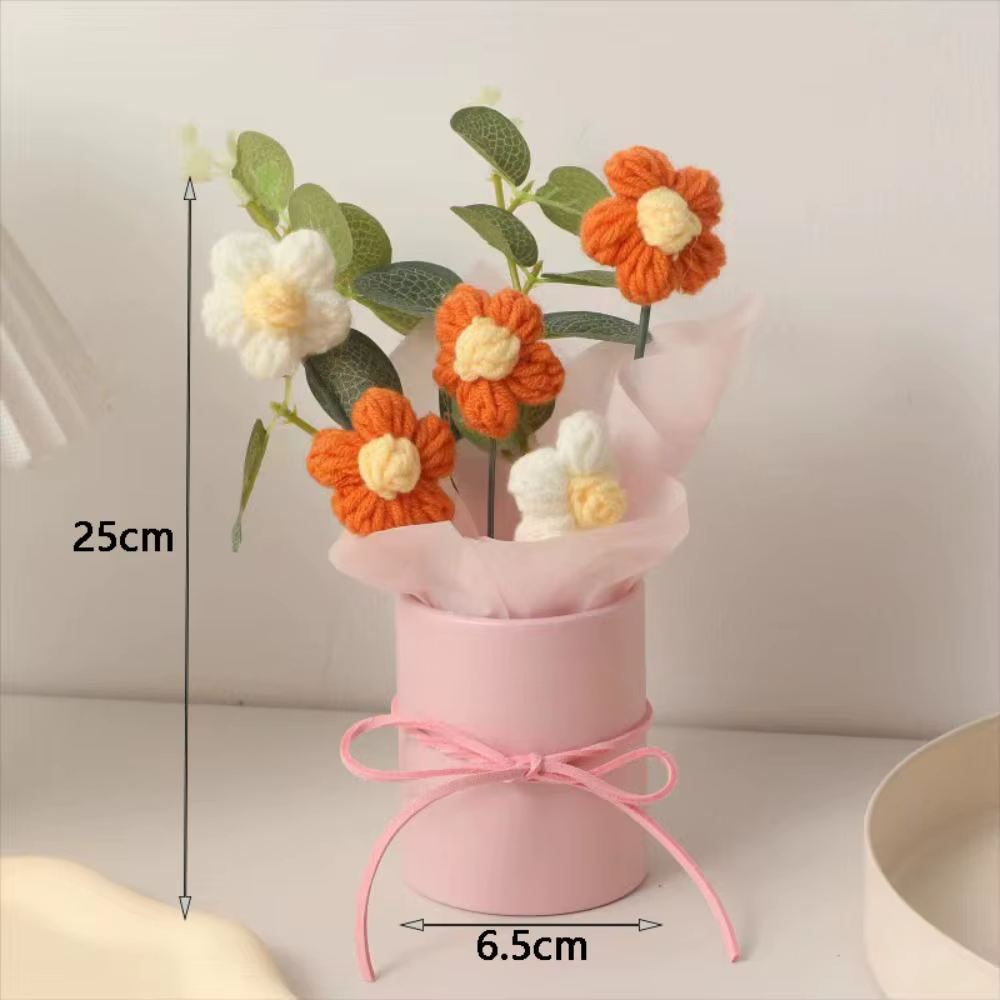 Fleurs en crochet tricotées colorées avec pot