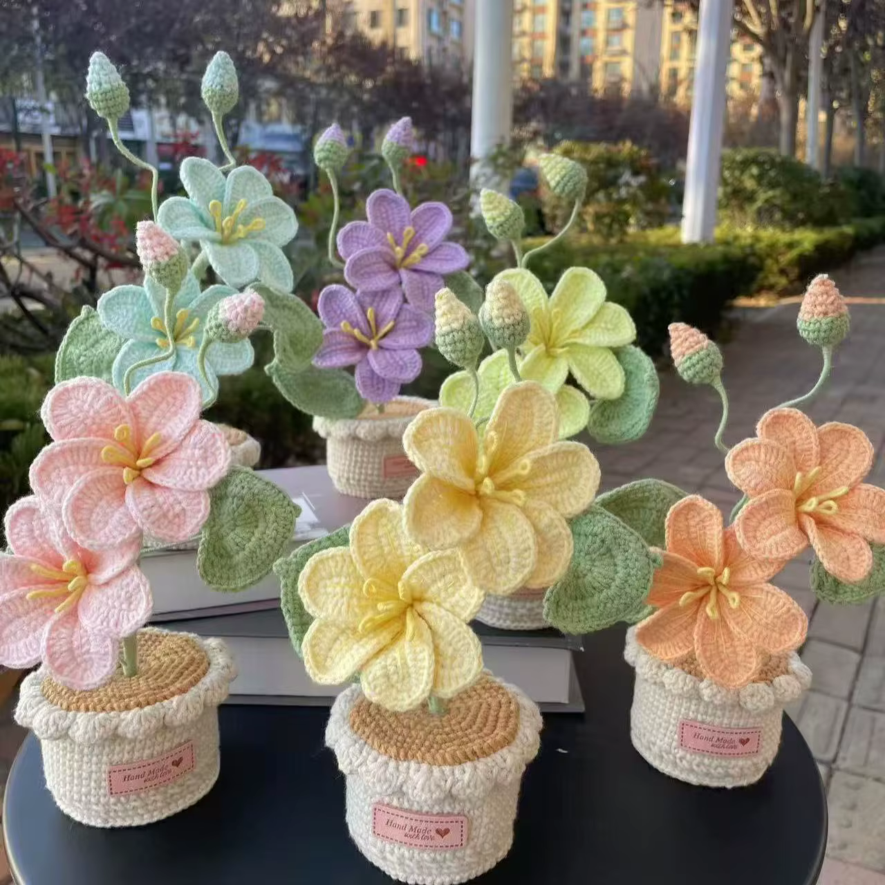 Pot de fleurs tissé à la main