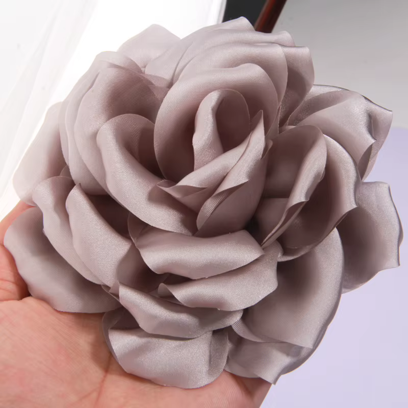 Lot de 10 fleurs artificielles vintage de 14 cm pour accessoires vestimentaires