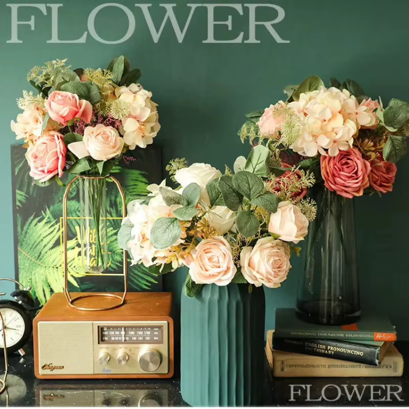 Mélange d'aloès vert Roses d'eucalyptus fleurs artificielles Bouquets de plantes vertes décor à la maison soie fausse