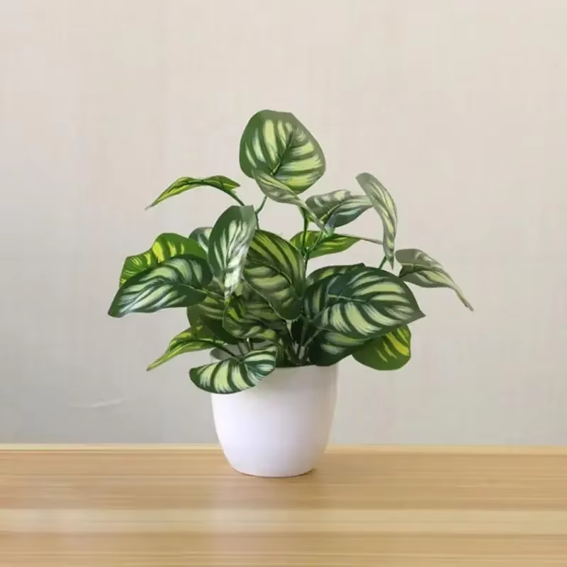 Plantes artificielles en pot