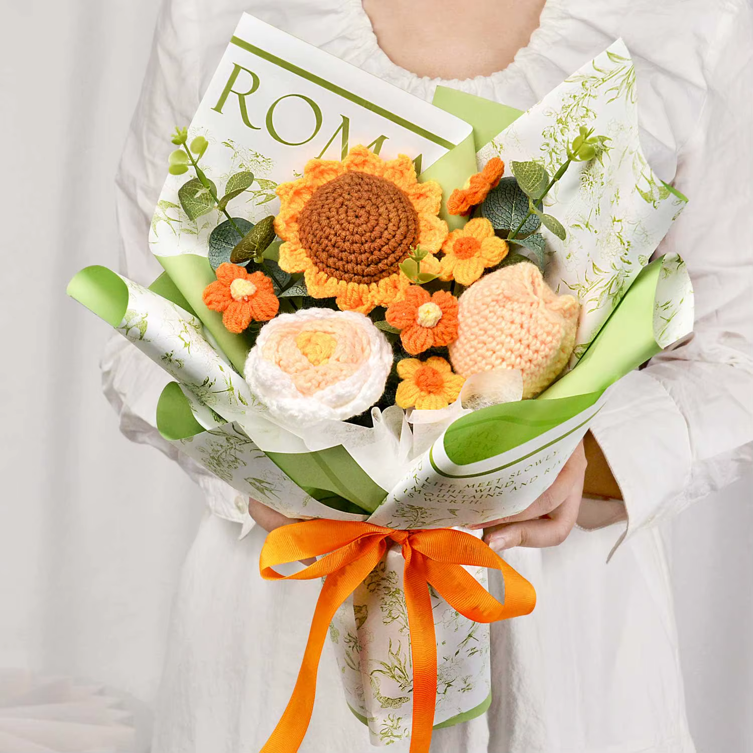 Bouquets de fleurs de tulipes au crochet faits à la main
