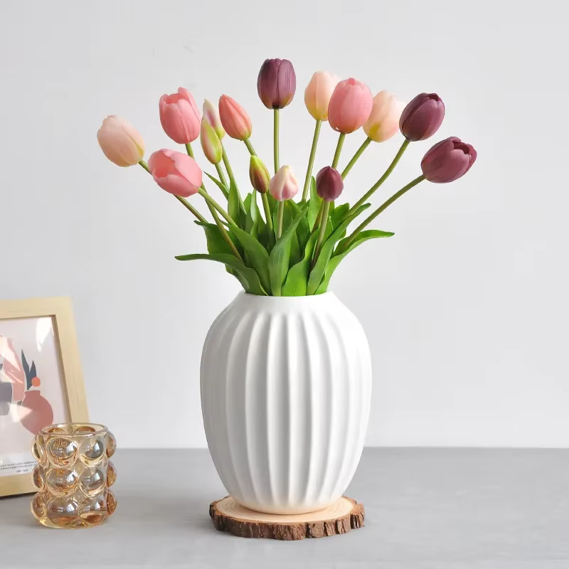 Bouquets de tulipes en caoutchouc souple Él