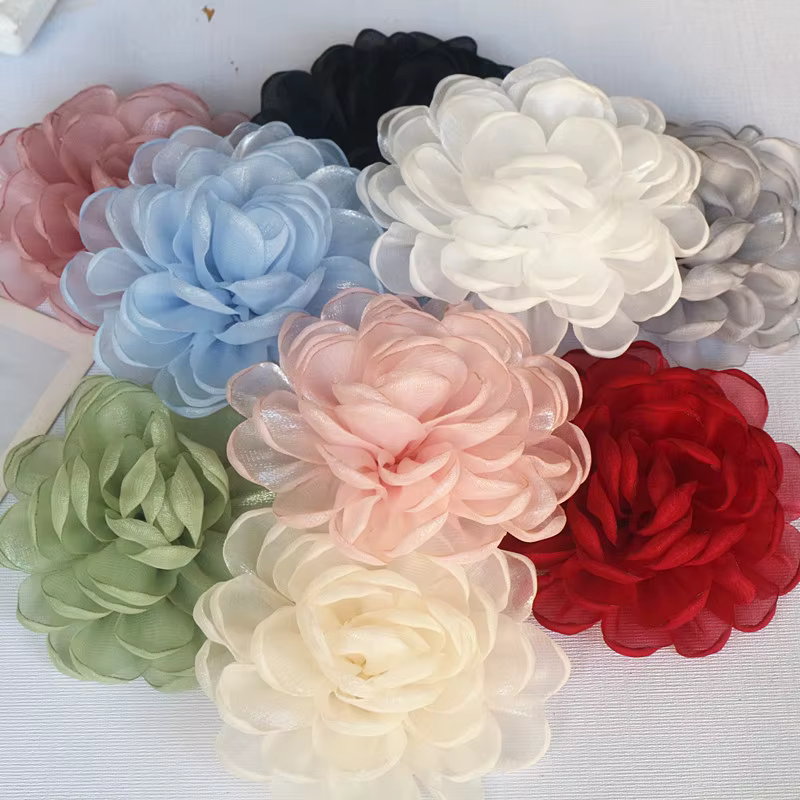 Grande fleur en gaze d'organza pour bricolage