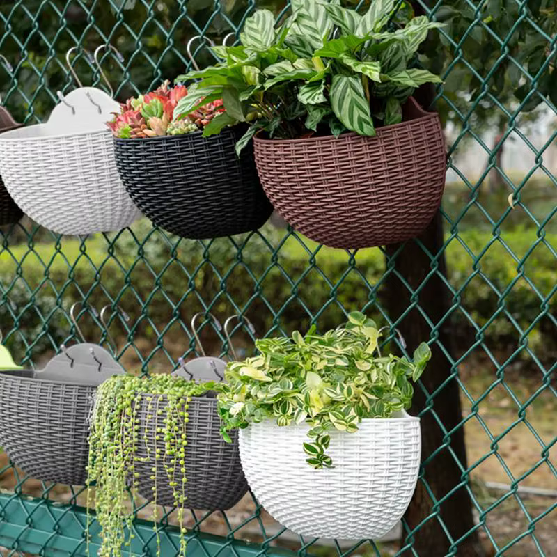 Pot de fleur mural semi-circulaire sans poinçonnage