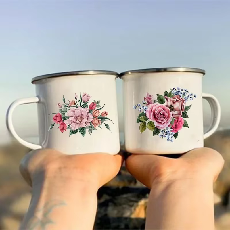 Tasses en émail rétro imprimées de fleurs, tasses à café créatives, boissons de pique-nique en plein air d'été, jus de lait, tasses de Camping, poignée, verres cadeaux