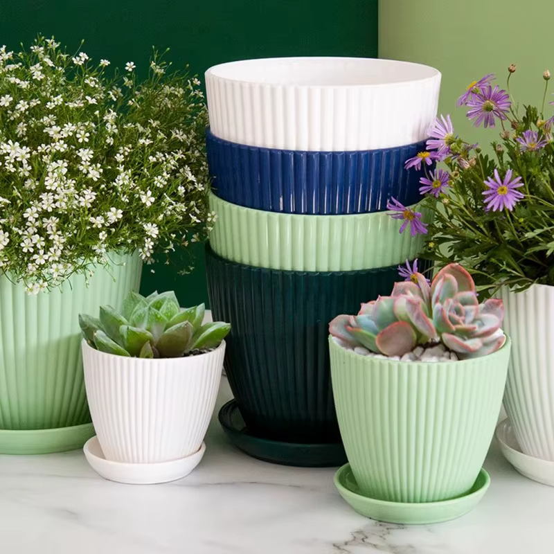 Pot de fleurs minimaliste