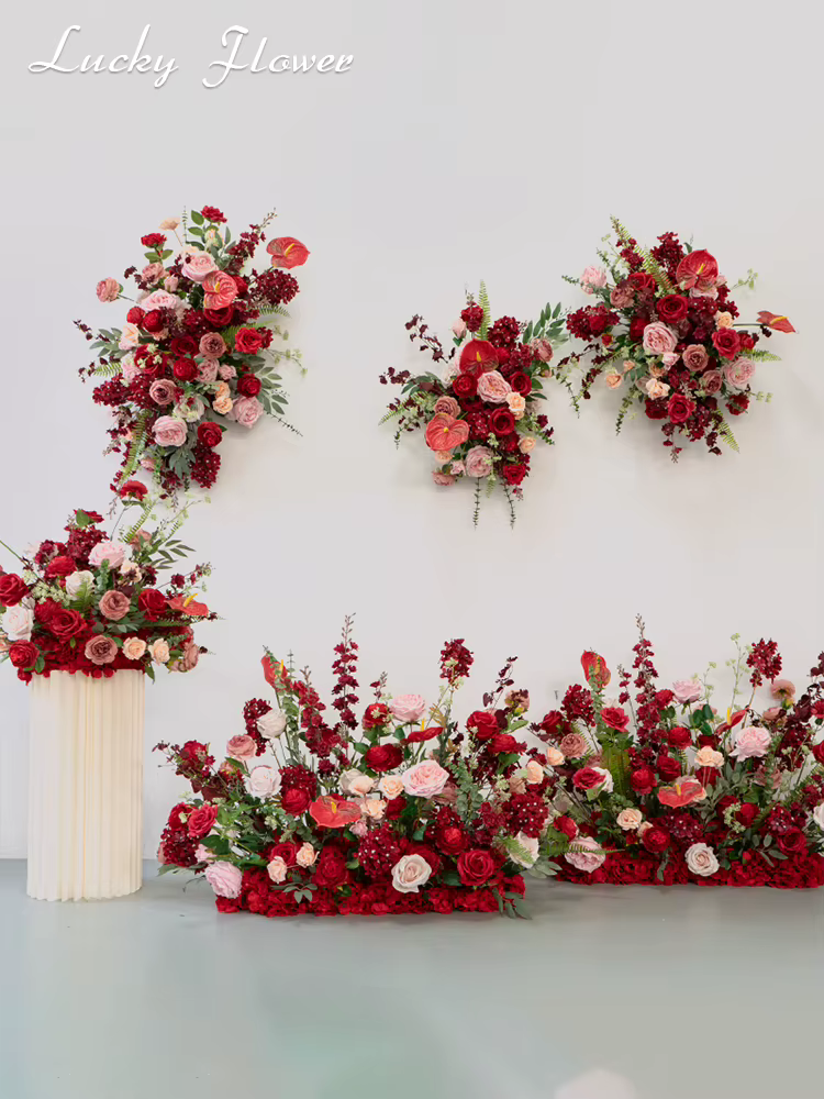 Décoration de mariage de luxe en fleurs artificielles rouges