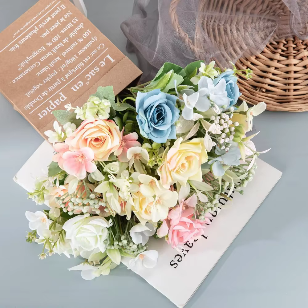 Bouquet de roses artificielles