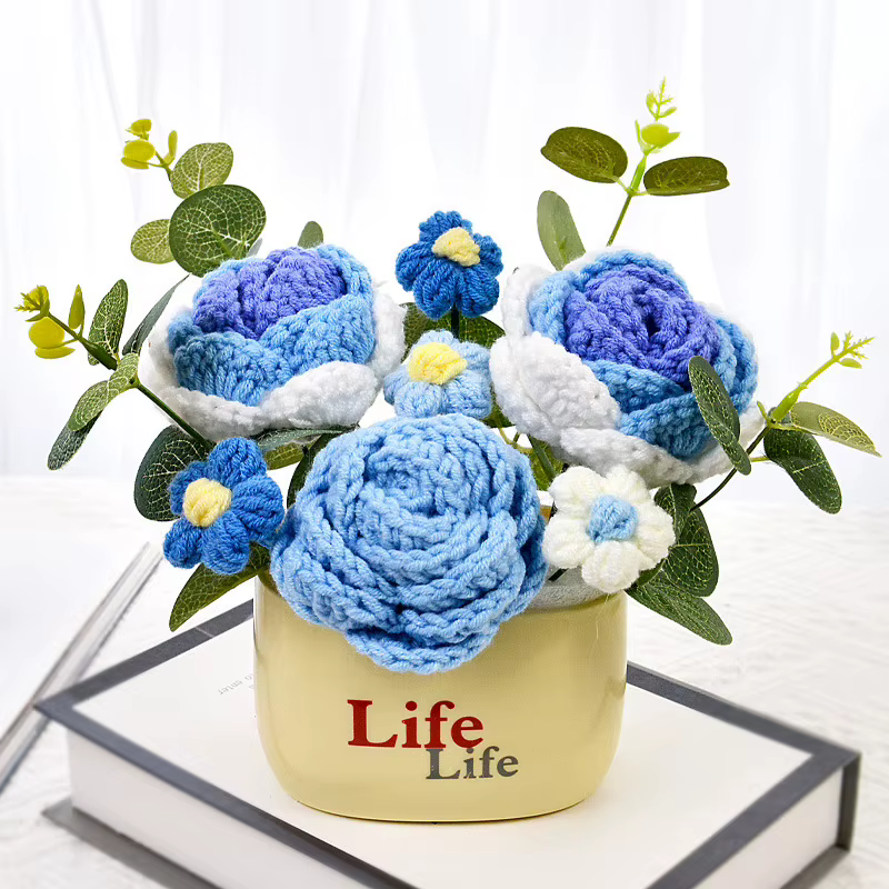 Bouquets de fleurs artificielles en crochet finis