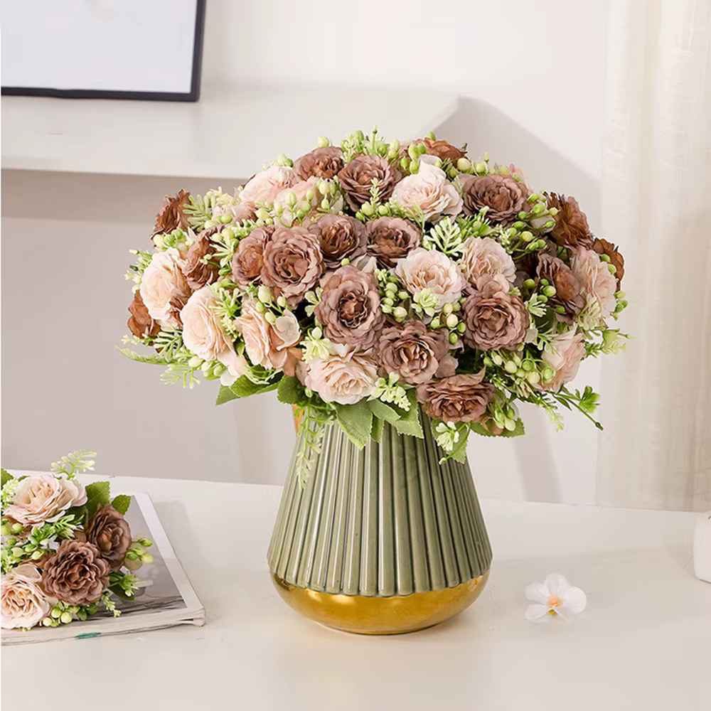 Bouquet de fleurs artificielles en soie vintage
