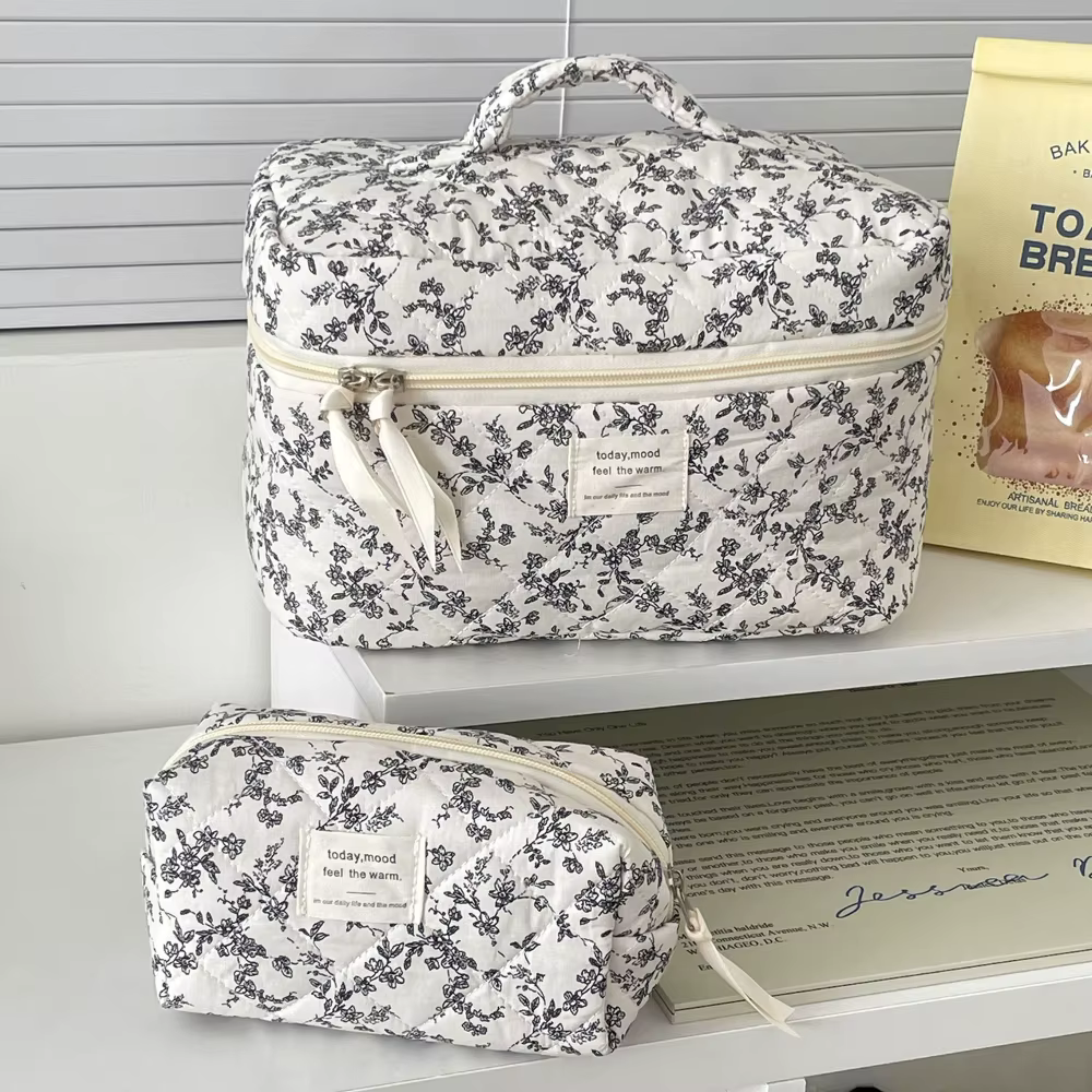 Sacs de courtepointe à fleurs noires pour femmes, sac à main de voyage, pochette fourre-tout à fermeture éclair portable, évaluation cosmétique, stockage de maquillage, poudres, mode Ins