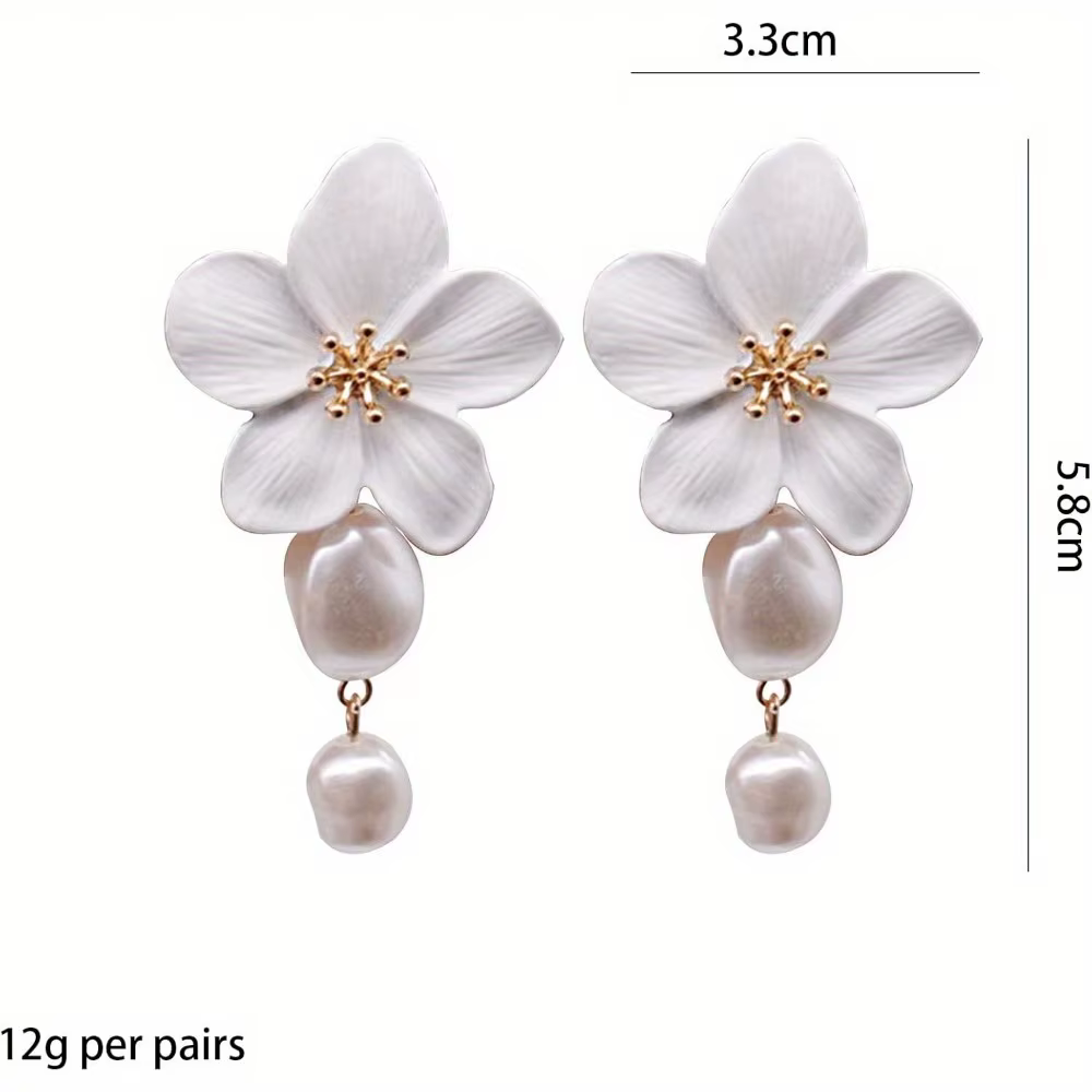 Boucles d'oreilles florales bohèmes en perles, clous d'oreilles en forme de pétales de fleurs, bijoux pour femmes