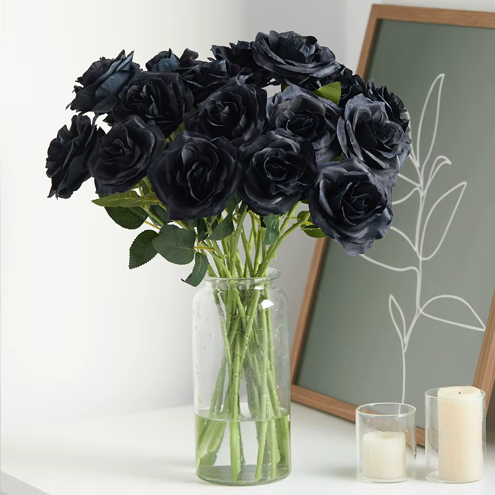 Rose artificielle gothique en soie noire