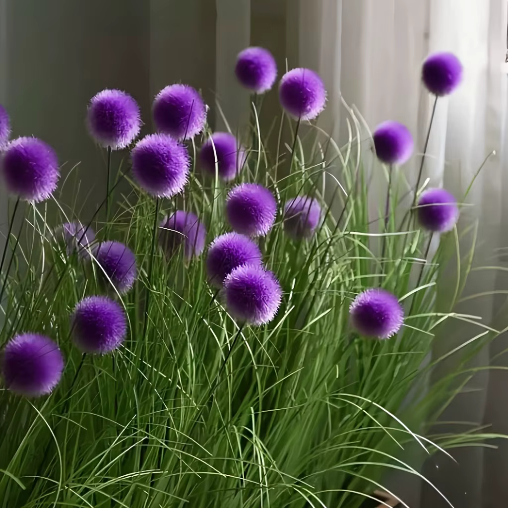 Plantes artificielles en herbe bulbeuse violette