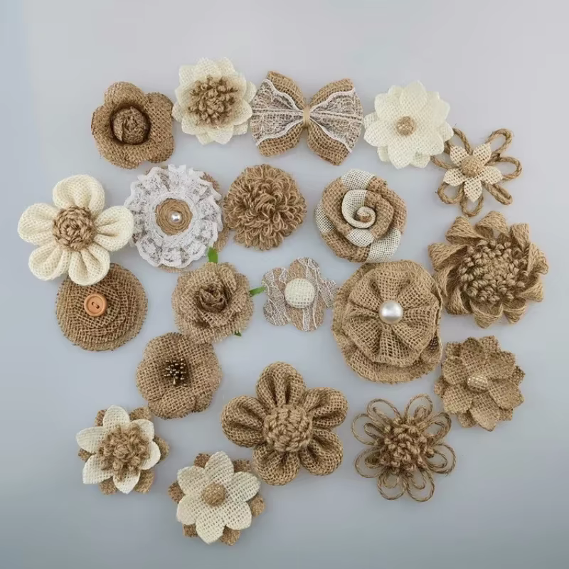 Fleurs de toile de Jute faites à la main