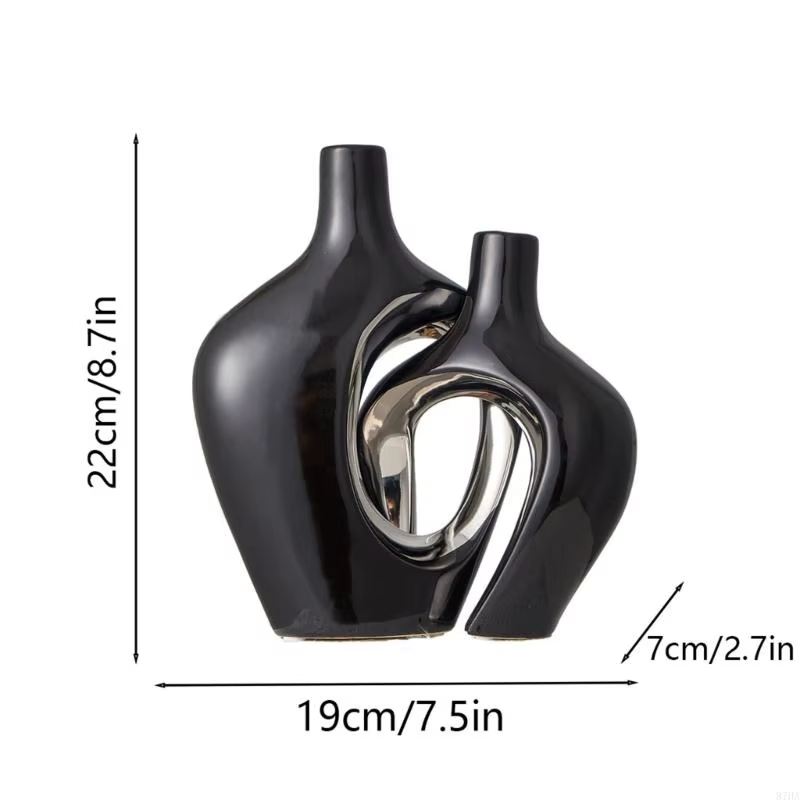 Vases creux en céramique