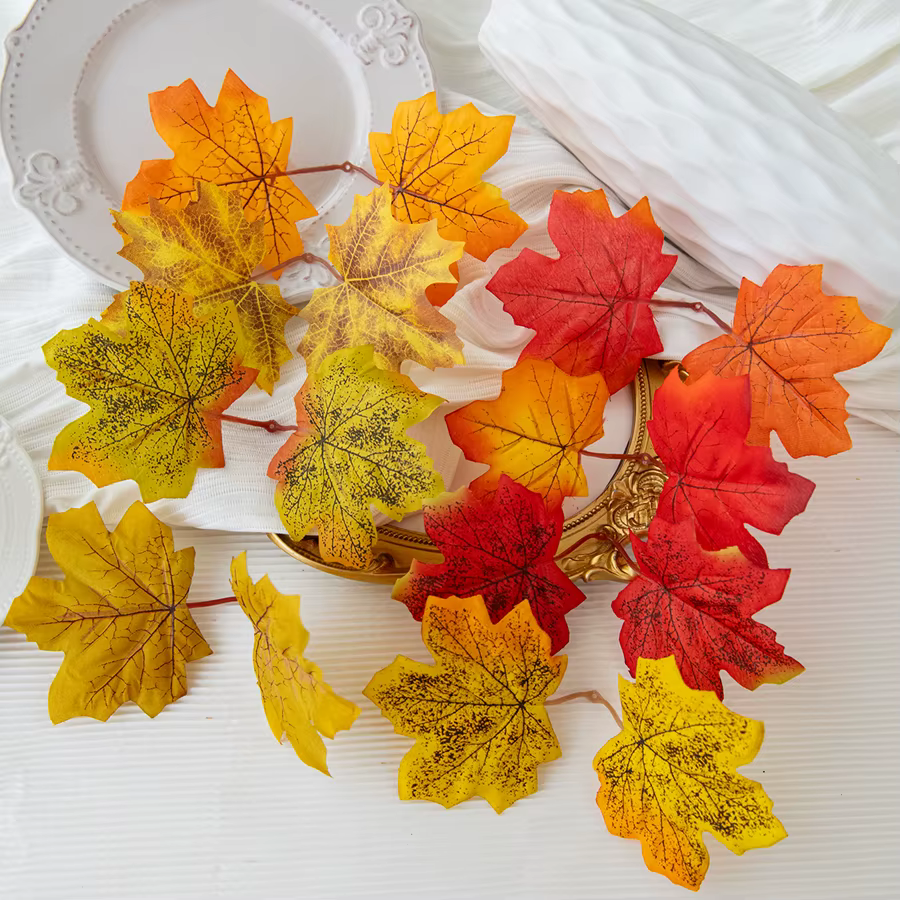 Plantes artificielles Fleurs Soie Feuille D'érable Halloween Festival De Noël Décoration Maison Salle Table Jardin Mariage Scrapbook