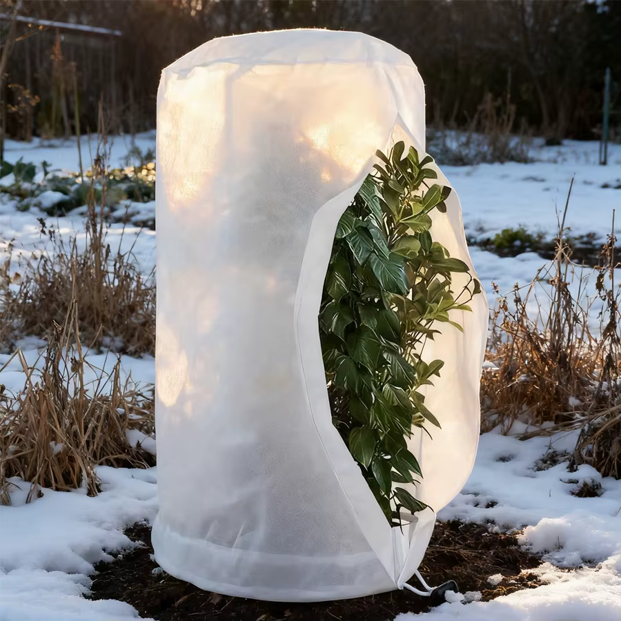 Couverture d'hivernage pour plantes