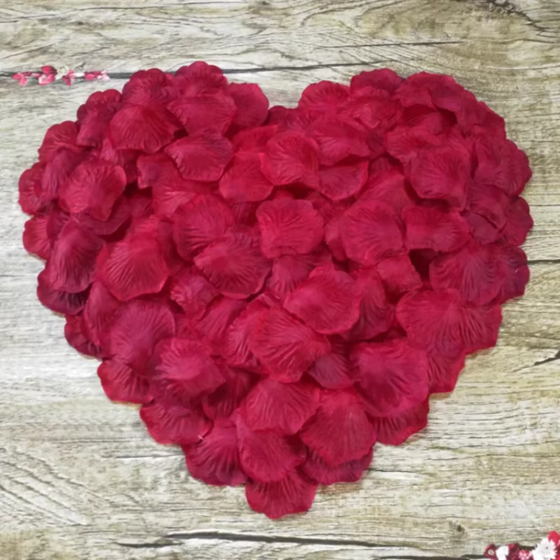 Nouvelle mode 1000 pièces/lot Pétales de rose artificiels en soie Décorations de mariage Chemins de table