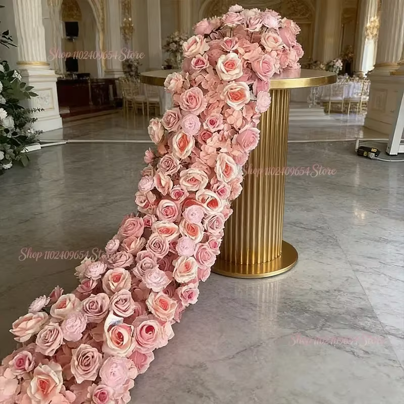 Chemin de table, composition florale pour canapé et sol
