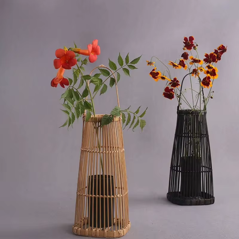Vase à fleurs Zen en bambou fait à la main