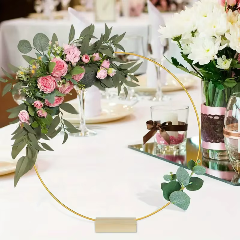 10 cerceaux floraux ronds en métal de 25 cm avec bases en bois pour décoration de table de mariage