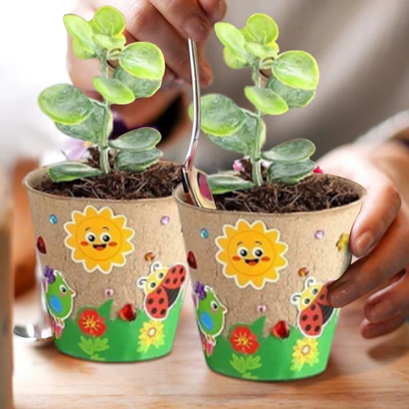 Pots de jardin artisanaux avec dôme