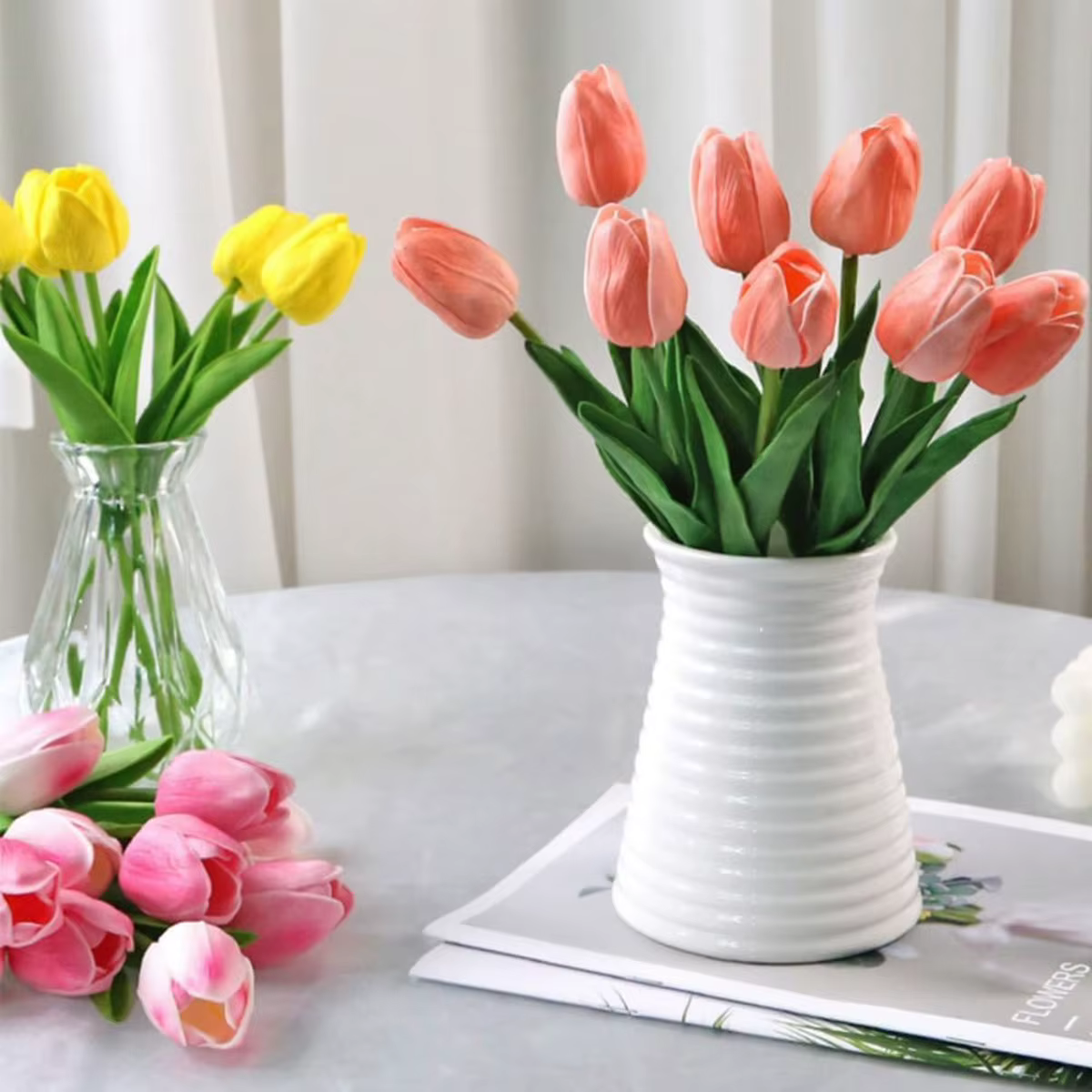 Fleurs de tulipes artificielles réalistes au toucher