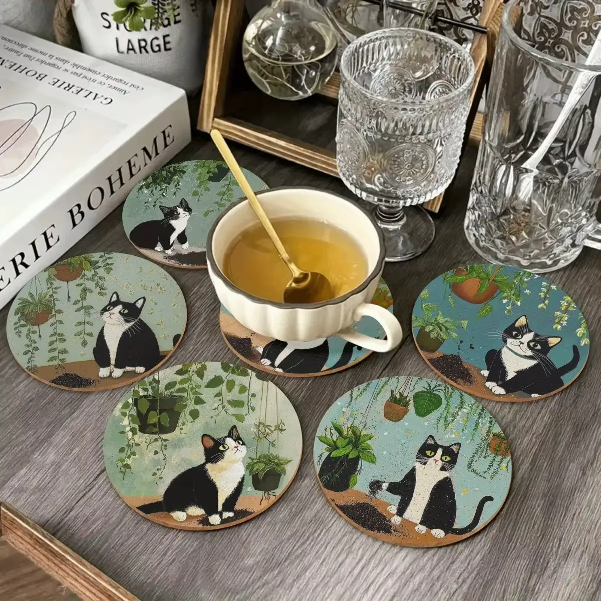 Dessous de verre en bois de plante d'araignée verte de chat de vache de dessin animé 2D-décoration de table ronde cadeau pour les amoureux des chats décor à la maison