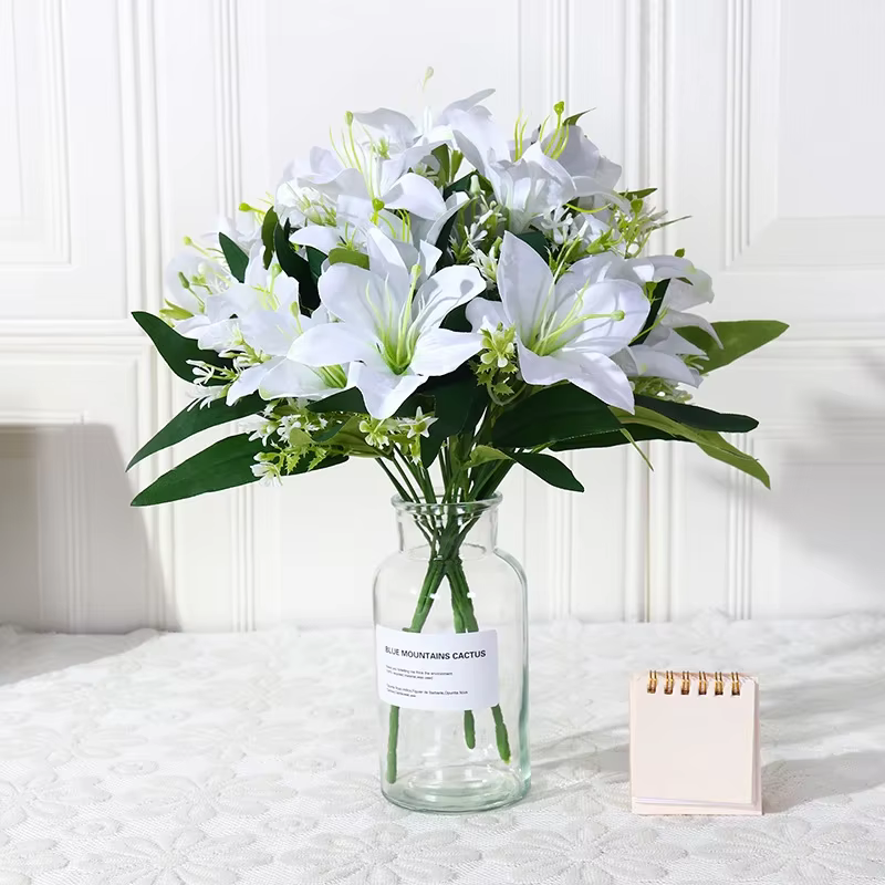 Bouquet de fleurs de lys artificielles
