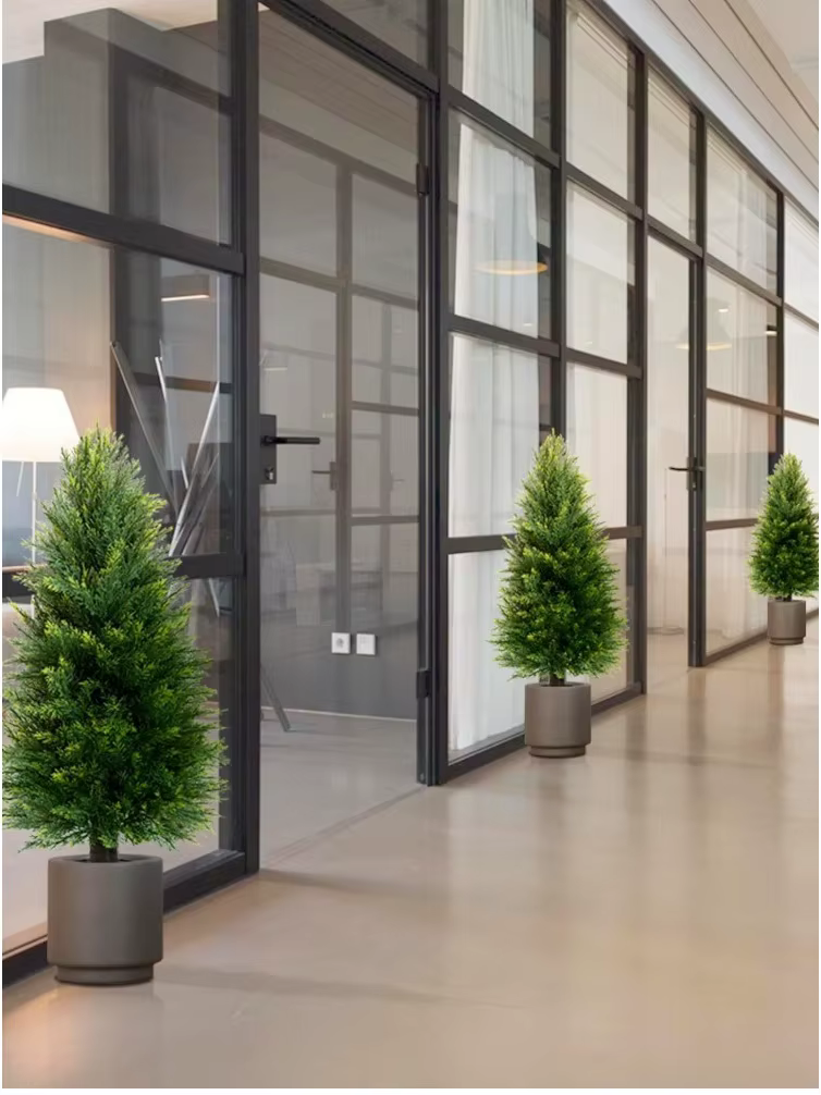 Plantes vertes artificielles en pot (pins et cyprès) pour décorations de Noël