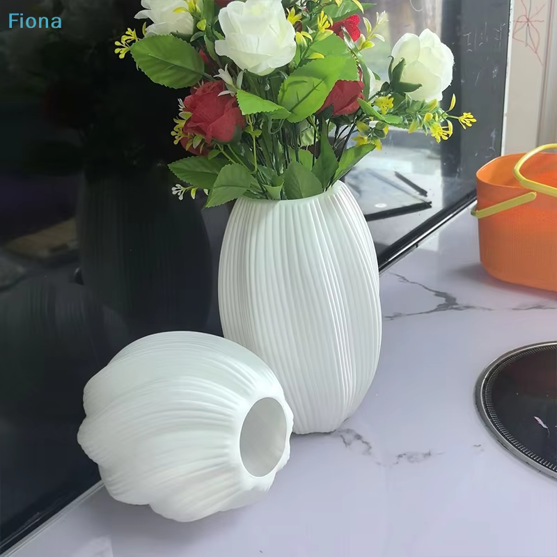✔ Vase en plastique texturé blanc