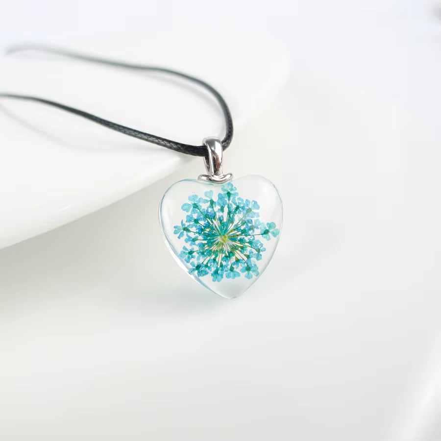 Pendentif en Verre en Forme de Cœur Fait à la Main, Long Collier pour Femme Amoureux, # FY406