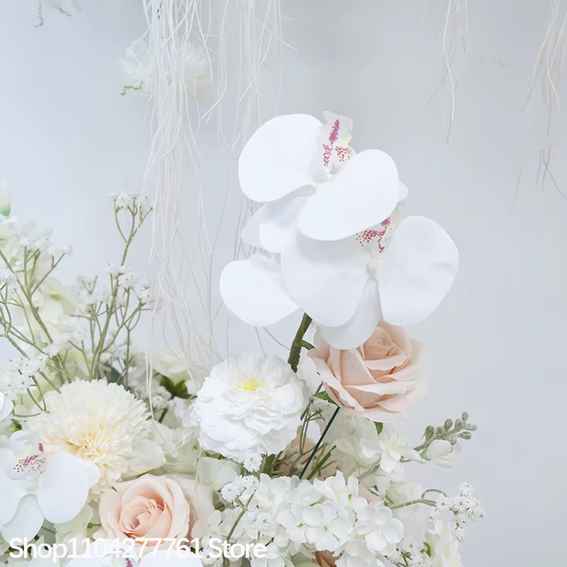 Arrangement floral blanc Rose hortensia plancher artificiel rangée de fleurs toile de fond de mariage souffle de bébé événement fête guide routier affichage