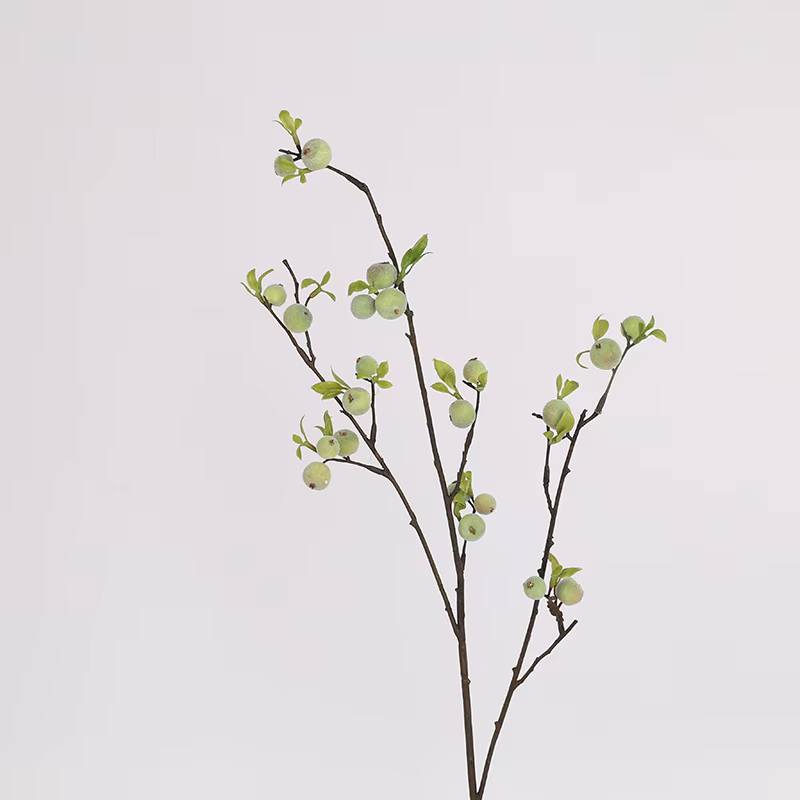 Branche de fleurs de baies pour la décoration de la maison