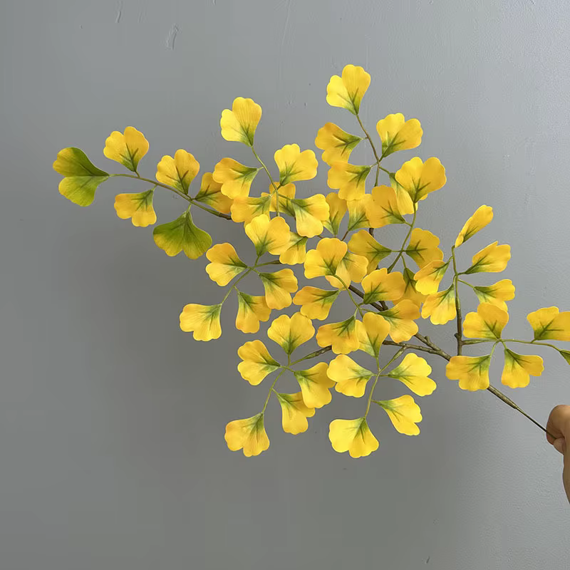 8 pièces de feuilles de Ginkgo artificielles en plastique